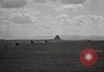 Standbild US Army coast-to-coast motor Konvoi Wyoming United States USA, 1919, aus Sekunde 38 historischem Filmmaterial Videoclip 65675025553