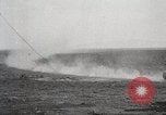 Standbild US Army coast-to-coast motor Konvoi Wyoming United States USA, 1919, aus Sekunde 61 historischem Filmmaterial Videoclip 65675025553