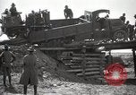Immagine di Stati Uniti Convoglio esercito rompe il carrello attraverso il ponte di legno Wyoming United States USA, 1919, secondo 5 filmato di repertorio 65675025554