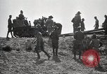Immagine di Stati Uniti Convoglio esercito rompe il carrello attraverso il ponte di legno Wyoming United States USA, 1919, secondo 23 filmato di repertorio 65675025554