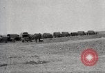 Standbild US Army motor transport Konvoi Utah United States USA, 1919, aus Sekunde 56 historischem Filmmaterial Videoclip 65675025557