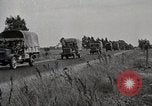 Immagine di Stati Uniti Motorino dell esercito convoglio di trasporto in città Sacramento California USA, 1919, secondo 7 filmato di repertorio 65675025561