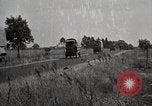 Immagine di Stati Uniti Motorino dell esercito convoglio di trasporto in città Sacramento California USA, 1919, secondo 21 filmato di repertorio 65675025561