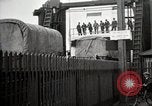 Immagine di Stati Uniti Motorino dell esercito convoglio di trasporto completa la sua missione Oakland California USA, 1919, secondo 51 filmato di repertorio 65675025562