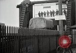 Immagine di Stati Uniti Motorino dell esercito convoglio di trasporto completa la sua missione Oakland California USA, 1919, secondo 60 filmato di repertorio 65675025562