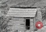 Immagine di Vita nel Sud delle zone montane Kentucky United States USA, 1940, secondo 49 filmato di repertorio 65675025563