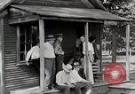 Immagine di Vita nel sud delle zone montane Kentucky United States USA, 1940, secondo 8 filmato di repertorio 65675025564