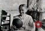 Immagine di Vita nel Sud delle zone montane Kentucky United States USA, 1940, secondo 40 filmato di repertorio 65675025565