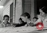 Immagine di Vita nel Sud delle zone montane Kentucky United States USA, 1940, secondo 17 filmato di repertorio 65675025567