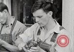 Standbild leben im südlichen Bergregionen Kentucky United States USA, 1940, aus Sekunde 16 historischem Filmmaterial Videoclip 65675025568