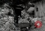 Standbild leben im südlichen Bergregionen Harlan Kentucky USA, 1940, aus Sekunde 3 historischem Filmmaterial Videoclip 65675025571