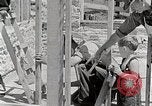 Immagine di Vita nel sud delle zone montane Crossville Tennessee USA, 1940, secondo 26 filmato di repertorio 65675025573