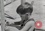Immagine di Vita nel sud delle zone montane Crossville Tennessee USA, 1940, secondo 33 filmato di repertorio 65675025573