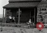 Immagine di Vita nel sud delle zone montane Wooten Kentucky USA, 1940, secondo 17 filmato di repertorio 65675025574