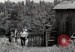 Image la vie dans les zones montagneuses du sud Kentucky United States USA, 1940, de la seconde 3 séquences d'archives historiques vidéo 65675025576