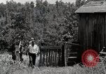 Image la vie dans les zones montagneuses du sud Kentucky United States USA, 1940, de la seconde 4 séquences d'archives historiques vidéo 65675025576