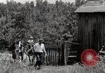 Image la vie dans les zones montagneuses du sud Kentucky United States USA, 1940, de la seconde 5 séquences d'archives historiques vidéo 65675025576