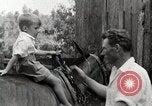 Image la vie dans les zones montagneuses du sud Kentucky United States USA, 1940, de la seconde 17 séquences d'archives historiques vidéo 65675025576