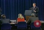 Standbild Präsident Ronald Wilson Reagan Kansas City Missouri USA, 1984, aus Sekunde 21 historischem Filmmaterial Videoclip 65675025604