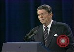 Standbild Präsident Ronald Wilson Reagan Kansas City Missouri USA, 1984, aus Sekunde 30 historischem Filmmaterial Videoclip 65675025604