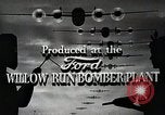 Image Usine de bombardiers Ford à Willow Run Michigan United States USA, 1942, de la seconde 19 séquences d'archives historiques vidéo 65675025611