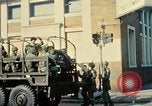 Standbild Detroit Ausschreitungen folgen Detroit Michigan USA, 1967, aus Sekunde 7 historischem Filmmaterial Videoclip 65675025623
