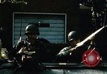 Standbild Detroit Ausschreitungen folgen Detroit Michigan USA, 1967, aus Sekunde 29 historischem Filmmaterial Videoclip 65675025625