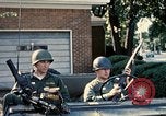 Standbild Detroit Ausschreitungen folgen Detroit Michigan USA, 1967, aus Sekunde 53 historischem Filmmaterial Videoclip 65675025625