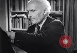 Immagine di Arturo Toscanini Riverdale New York USA, 1943, secondo 41 filmato di repertorio 65675025691