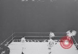 Standbild Tunney-Dempsey Kampf Chicago Illinois USA, 1927, aus Sekunde 10 historischem Filmmaterial Videoclip 65675025701