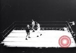 Standbild Tunney-Dempsey Kampf Chicago Illinois USA, 1927, aus Sekunde 17 historischem Filmmaterial Videoclip 65675025702