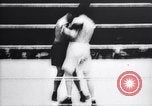 Standbild Tunney-Dempsey Kampf Chicago Illinois USA, 1927, aus Sekunde 26 historischem Filmmaterial Videoclip 65675025702