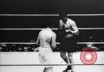 Standbild Tunney-Dempsey Kampf Chicago Illinois USA, 1927, aus Sekunde 32 historischem Filmmaterial Videoclip 65675025702