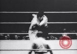 Standbild Tunney-Dempsey Kampf Chicago Illinois USA, 1927, aus Sekunde 42 historischem Filmmaterial Videoclip 65675025702