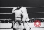 Standbild Tunney-Dempsey Kampf Chicago Illinois USA, 1927, aus Sekunde 59 historischem Filmmaterial Videoclip 65675025702