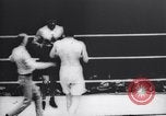 Standbild Tunney-Dempsey Kampf Chicago Illinois USA, 1927, aus Sekunde 60 historischem Filmmaterial Videoclip 65675025702
