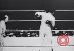 Standbild Tunney-Dempsey Kampf Chicago Illinois USA, 1927, aus Sekunde 40 historischem Filmmaterial Videoclip 65675025703