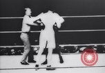 Standbild Tunney-Dempsey Kampf Chicago Illinois USA, 1927, aus Sekunde 42 historischem Filmmaterial Videoclip 65675025703