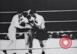 Standbild Tunney-Dempsey Kampf Chicago Illinois USA, 1927, aus Sekunde 44 historischem Filmmaterial Videoclip 65675025703