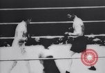 Standbild Tunney-Dempsey Kampf Chicago Illinois USA, 1927, aus Sekunde 56 historischem Filmmaterial Videoclip 65675025703