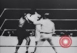 Standbild Tunney-Dempsey Kampf Chicago Illinois USA, 1927, aus Sekunde 61 historischem Filmmaterial Videoclip 65675025703