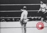 Standbild Tunney-Dempsey Kampf Chicago Illinois USA, 1927, aus Sekunde 10 historischem Filmmaterial Videoclip 65675025704