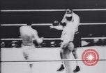 Standbild Tunney-Dempsey Kampf Chicago Illinois USA, 1927, aus Sekunde 11 historischem Filmmaterial Videoclip 65675025704