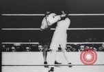Standbild Tunney-Dempsey Kampf Chicago Illinois USA, 1927, aus Sekunde 39 historischem Filmmaterial Videoclip 65675025704