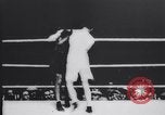 Standbild Tunney-Dempsey Kampf Chicago Illinois USA, 1927, aus Sekunde 40 historischem Filmmaterial Videoclip 65675025704