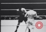 Standbild Tunney-Dempsey Kampf Chicago Illinois USA, 1927, aus Sekunde 44 historischem Filmmaterial Videoclip 65675025704