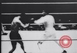 Standbild Tunney-Dempsey Kampf Chicago Illinois USA, 1927, aus Sekunde 50 historischem Filmmaterial Videoclip 65675025704