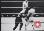 Standbild Tunney-Dempsey Kampf Chicago Illinois USA, 1927, aus Sekunde 51 historischem Filmmaterial Videoclip 65675025704