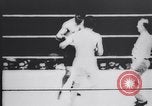 Standbild Tunney-Dempsey Kampf Chicago Illinois USA, 1927, aus Sekunde 54 historischem Filmmaterial Videoclip 65675025704