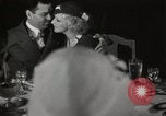 Immagine di Elliott Roosevelt wedding Burlington Iowa USA, 1933, secondo 57 filmato di repertorio 65675025706